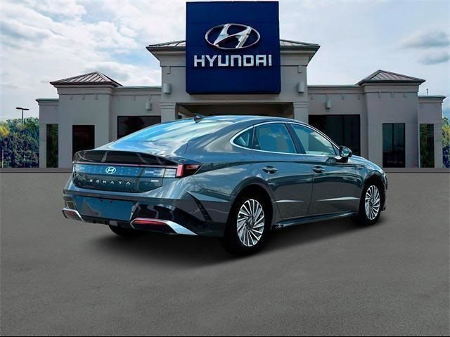 2024 Hyundai Sonata Hybrid Limited