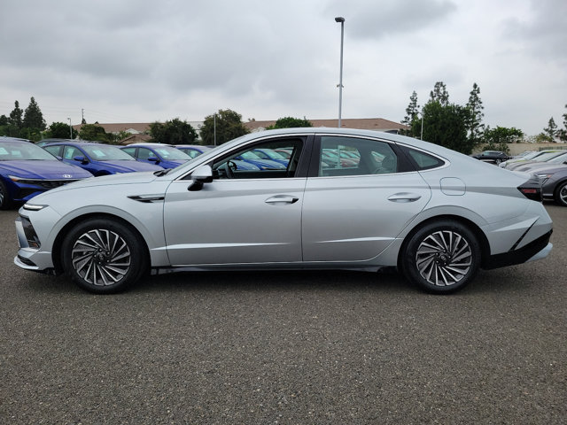 Certified Pre-owned 2024 Hyundai Sonata Hybrid For Sale In Cerritos, CA ...