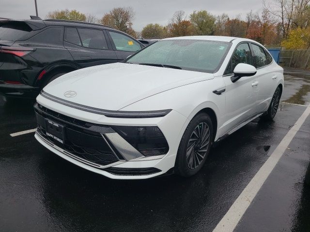 2024 Hyundai Sonata Hybrid SEL