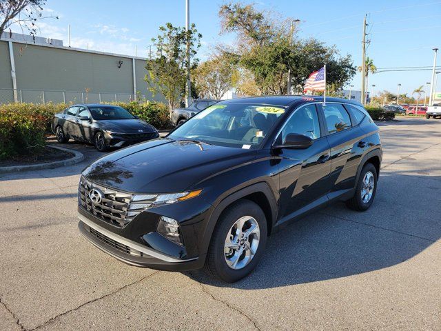 2024 Hyundai Tucson SE