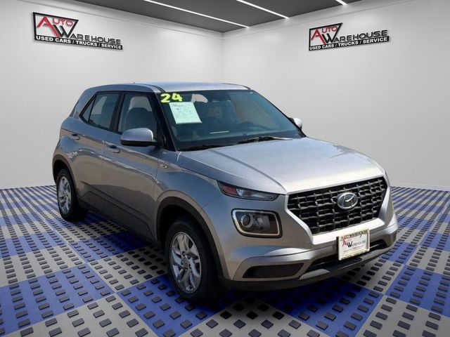 2024 Hyundai Venue SE
