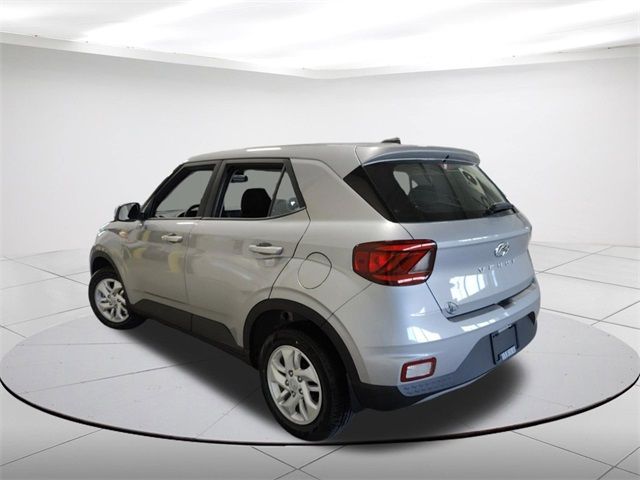 2024 Hyundai Venue SE