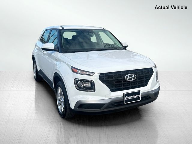 2024 Hyundai Venue SE