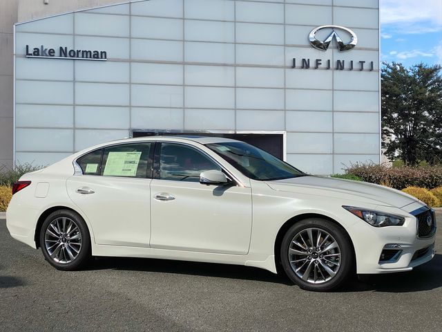 2024 INFINITI Q50 Luxe