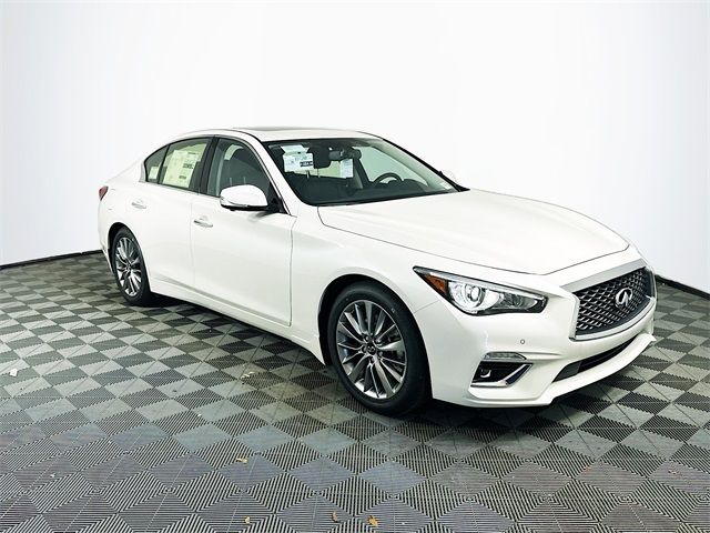 2024 INFINITI Q50 Luxe