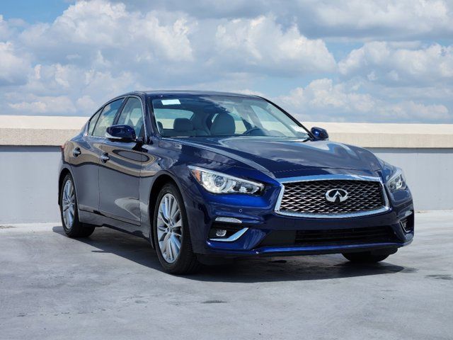 2024 INFINITI Q50 Luxe