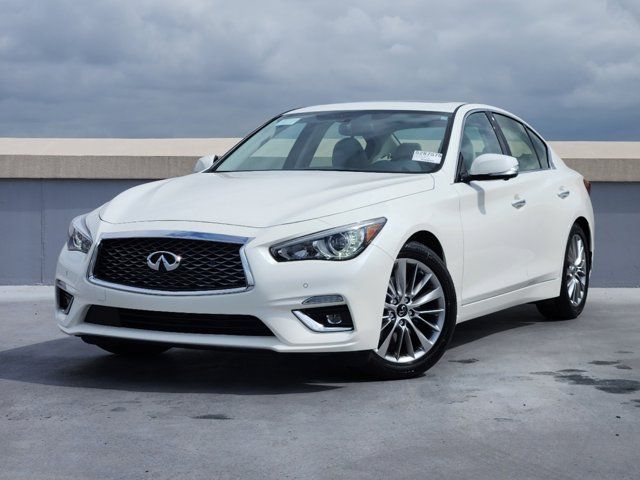 2024 INFINITI Q50 Luxe