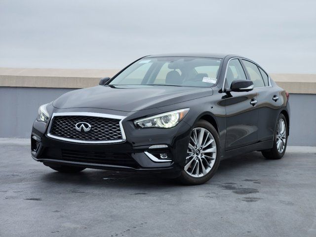 2024 INFINITI Q50 Luxe