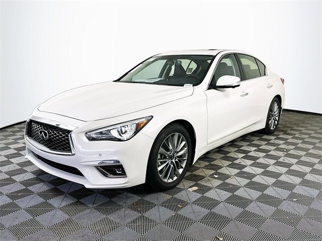 2024 INFINITI Q50 Luxe