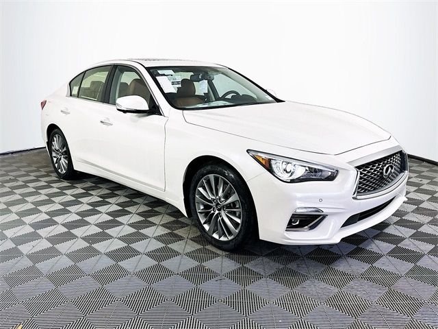 2024 INFINITI Q50 Luxe