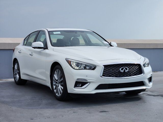 2024 INFINITI Q50 Luxe