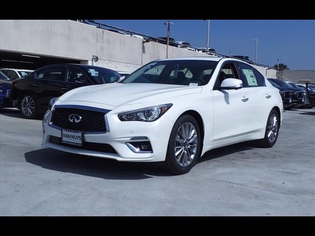 2024 INFINITI Q50 Luxe