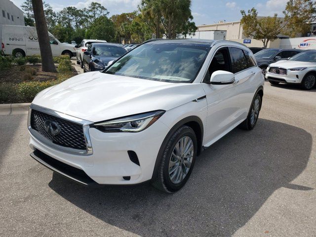 2024 INFINITI QX50 Luxe