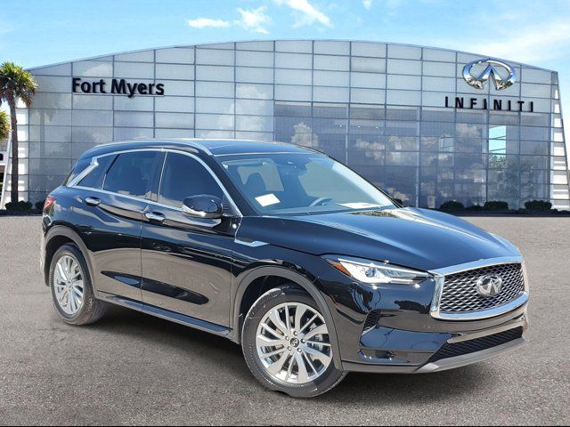 2024 INFINITI QX50 Luxe