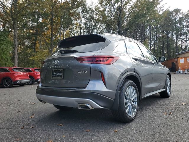 2024 INFINITI QX50 Luxe