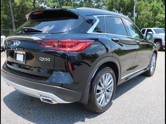 2024 INFINITI QX50 Luxe