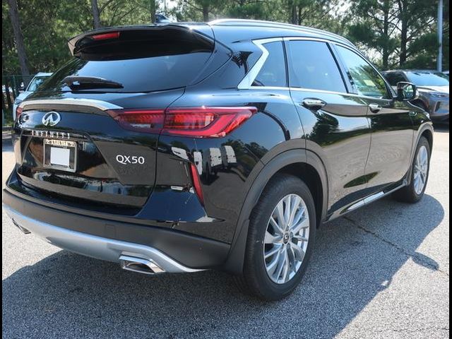 2024 INFINITI QX50 Luxe