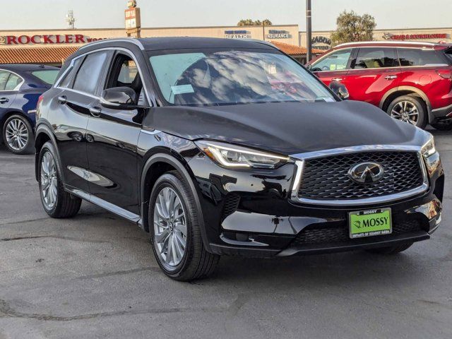 2024 INFINITI QX50 Luxe