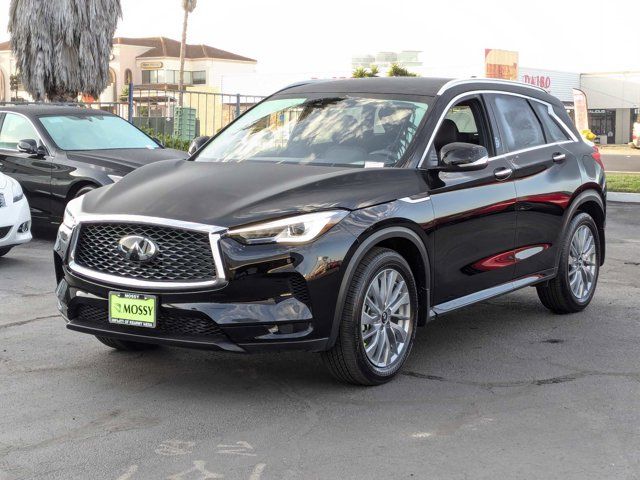 2024 INFINITI QX50 Luxe