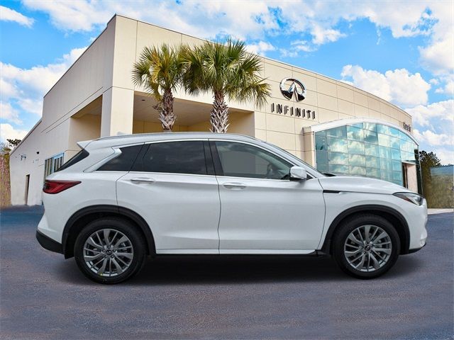 2024 INFINITI QX50 Luxe