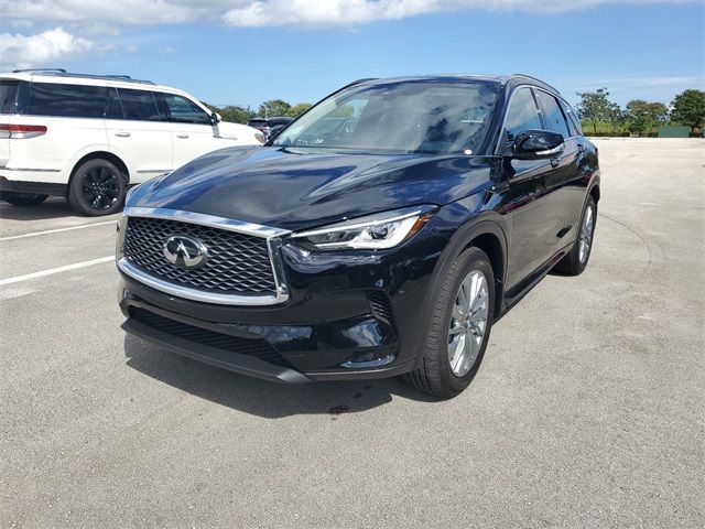 2024 INFINITI QX50 Luxe