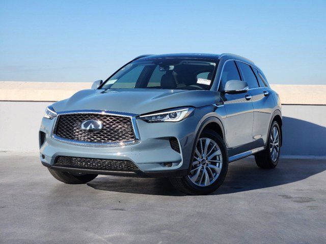 2024 INFINITI QX50 Luxe