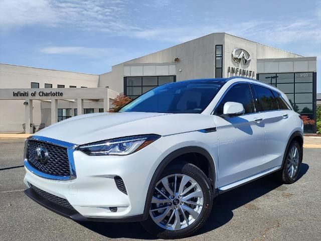 2024 INFINITI QX50 Luxe