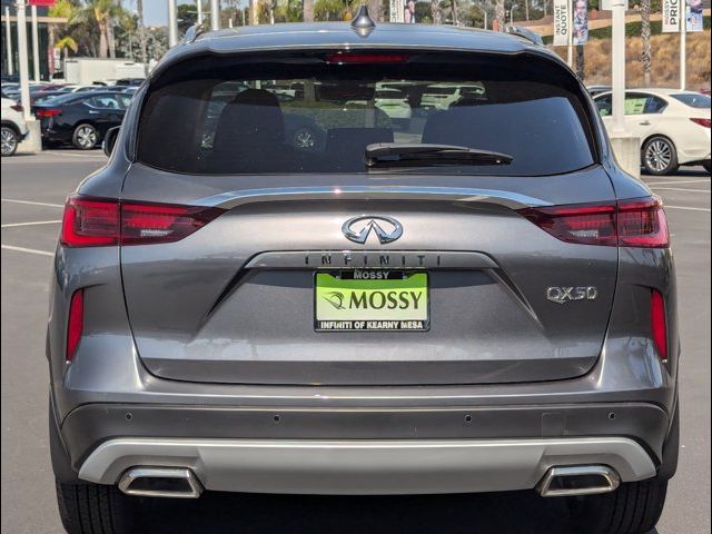 2024 INFINITI QX50 Luxe