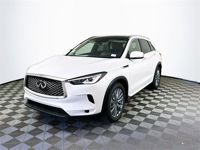 2024 INFINITI QX50 Luxe