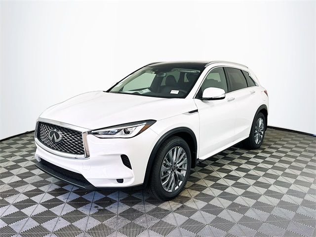 2024 INFINITI QX50 Luxe