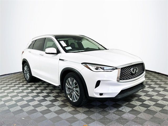 2024 INFINITI QX50 Luxe