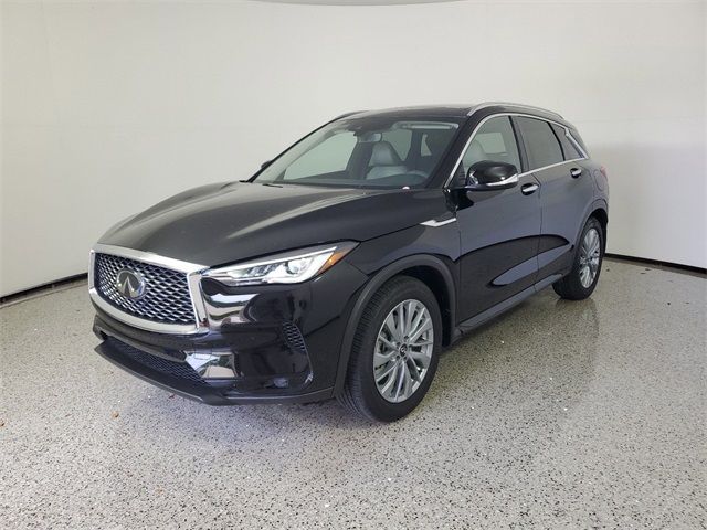 2024 INFINITI QX50 Luxe