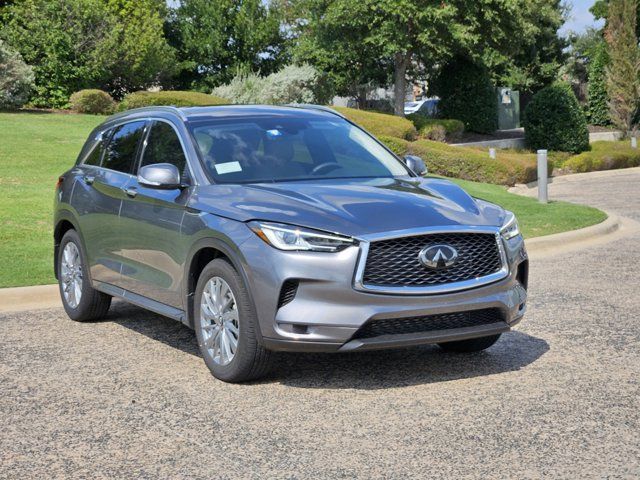 2024 INFINITI QX50 Luxe