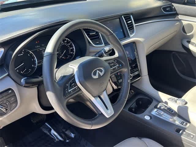 2024 INFINITI QX50 Luxe