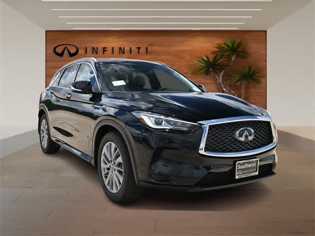 2024 INFINITI QX50 Luxe