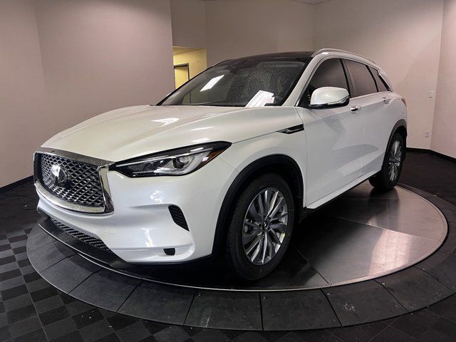 2024 INFINITI QX50 Luxe