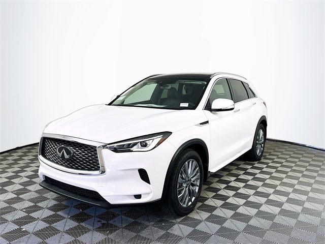 2024 INFINITI QX50 Luxe