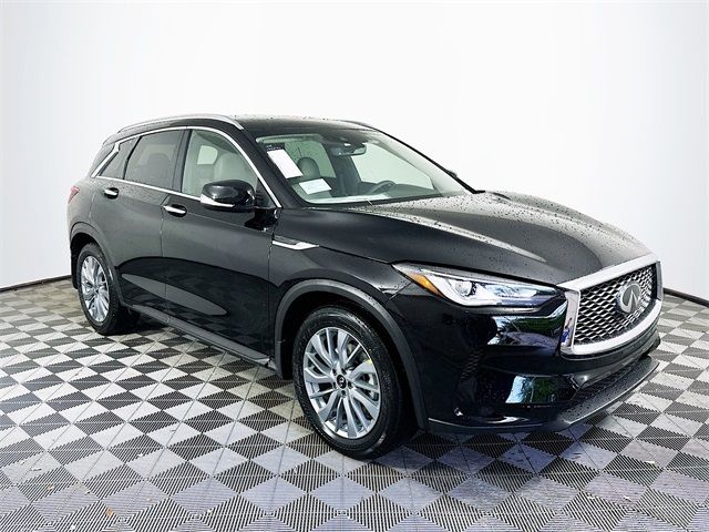 2024 INFINITI QX50 Luxe