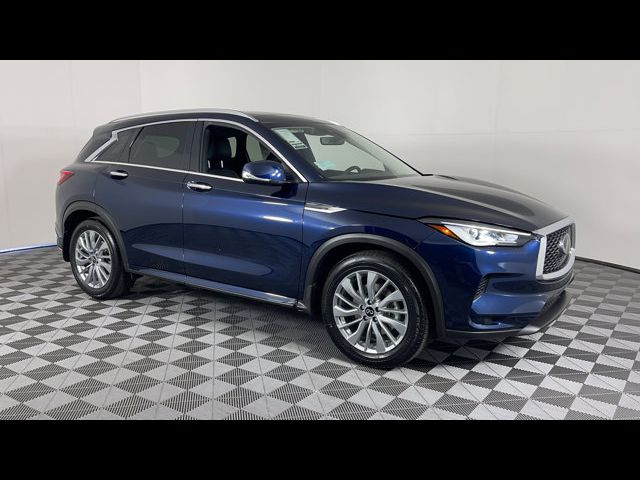 2024 INFINITI QX50 Luxe