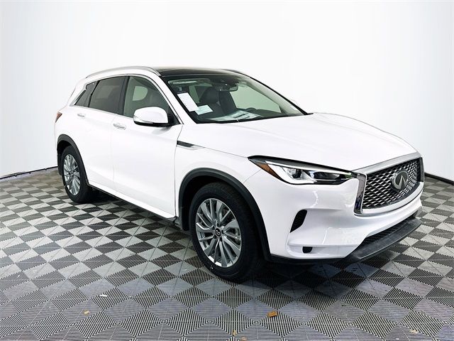 2024 INFINITI QX50 Luxe