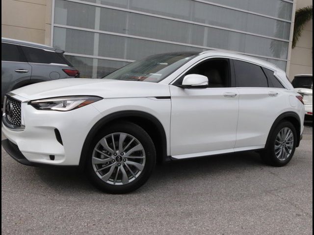 2024 INFINITI QX50 Luxe