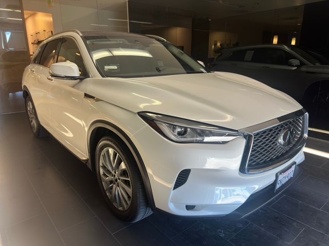 2024 INFINITI QX50 Luxe