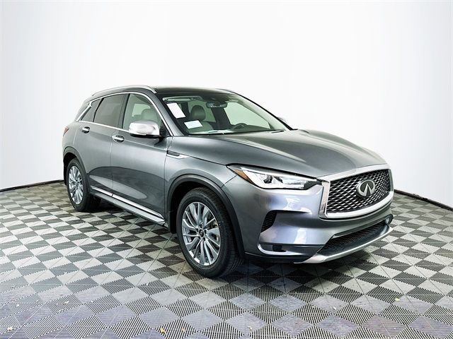 2024 INFINITI QX50 Luxe