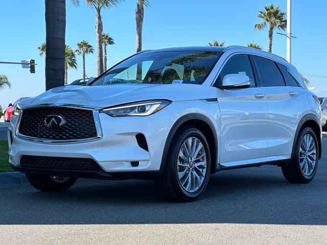 2024 INFINITI QX50 Luxe