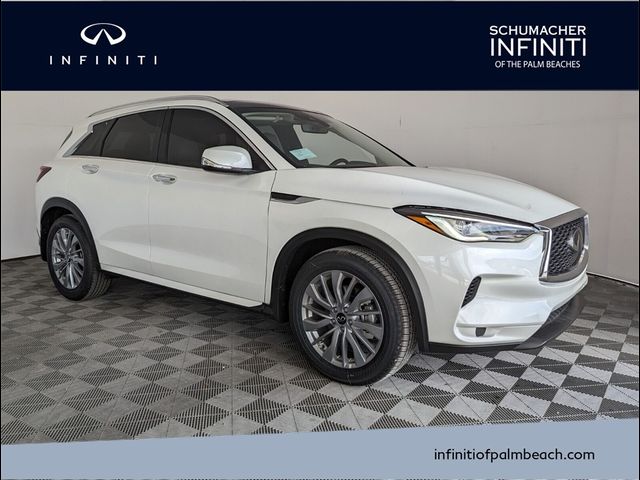 2024 INFINITI QX50 Luxe