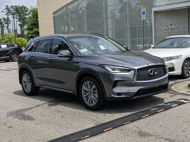 2024 INFINITI QX50 Luxe