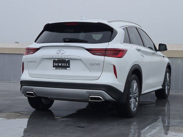 2024 INFINITI QX50 Luxe