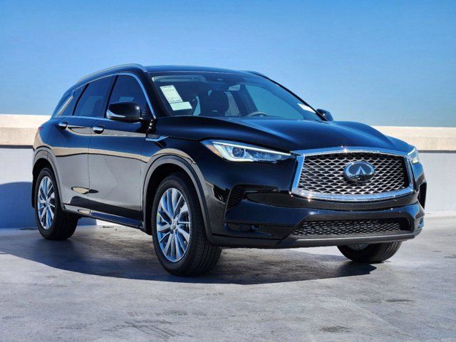 2024 INFINITI QX50 Luxe