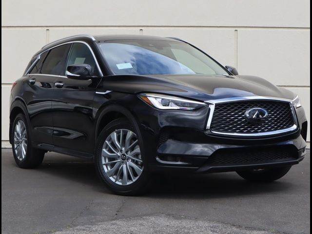 2024 INFINITI QX50 Luxe