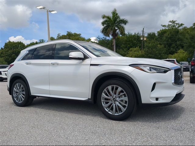 2024 INFINITI QX50 Luxe